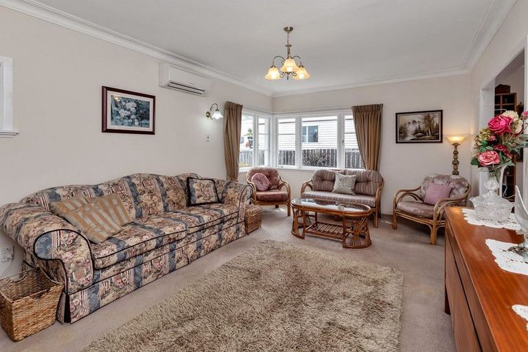 Photo of property in 161 Onerahi Road, Onerahi, Whangarei, 0110