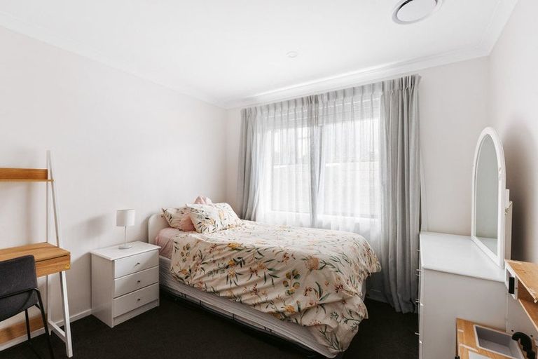 Photo of property in 8 Oyster Place, Omokoroa, 3114