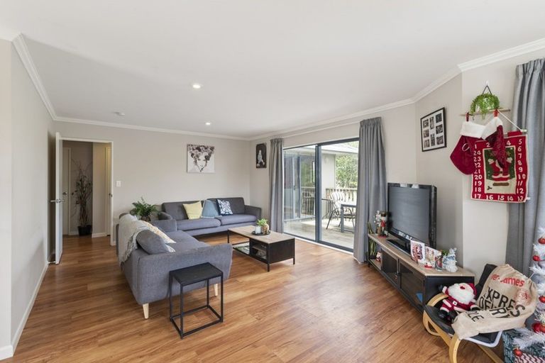 Photo of property in 38 Campbell Avenue, Paraparaumu, 5032