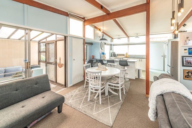 Photo of property in 107 Carlton Avenue, Tawhero, Whanganui, 4501