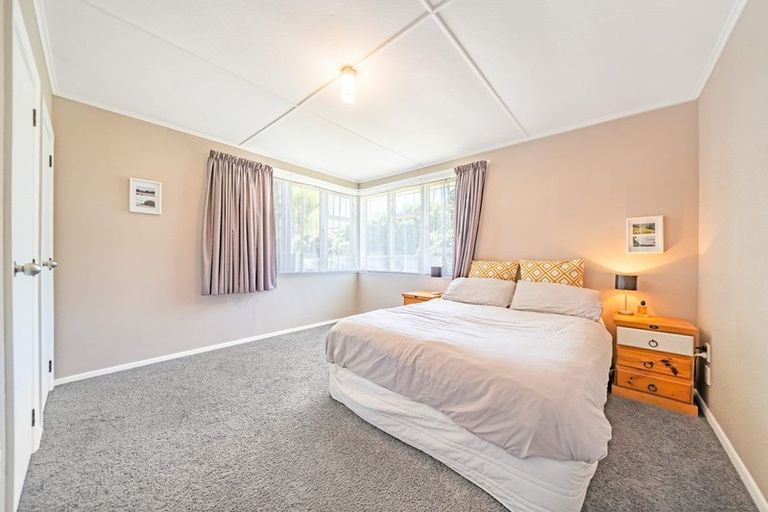 Photo of property in 4 Hikurangi Street, Trentham, Upper Hutt, 5018