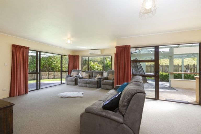 Photo of property in 236 Kaipara Flats Road, Dome Forest, Warkworth, 0981