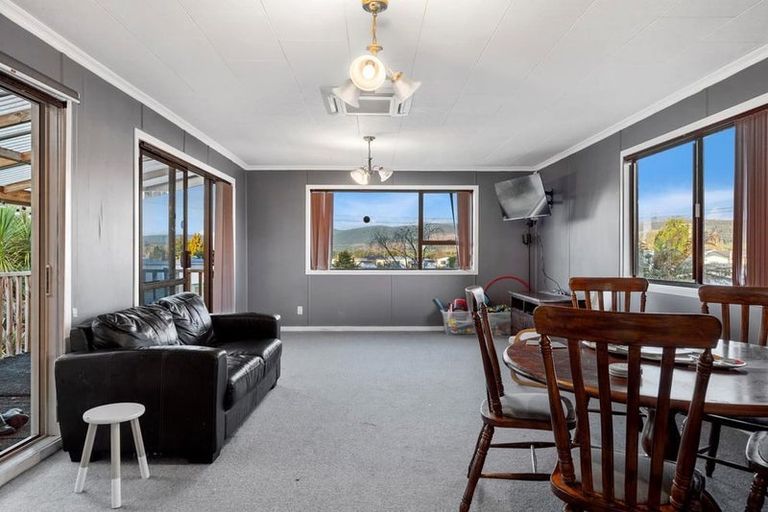 Photo of property in 105 Rangatira Drive, Mangakino, 3421