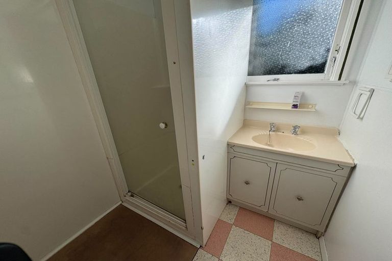 Photo of property in 251 Dowse Drive, Maungaraki, Lower Hutt, 5010