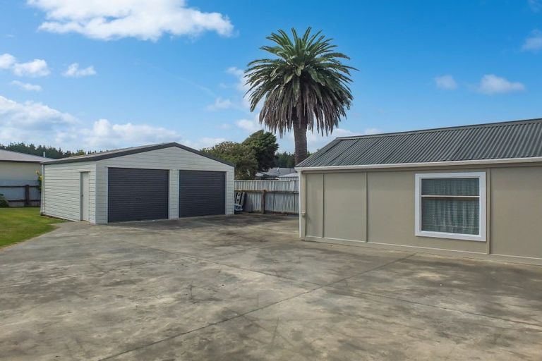 Photo of property in 21 Seabury Avenue, Foxton Beach, Foxton, 4815