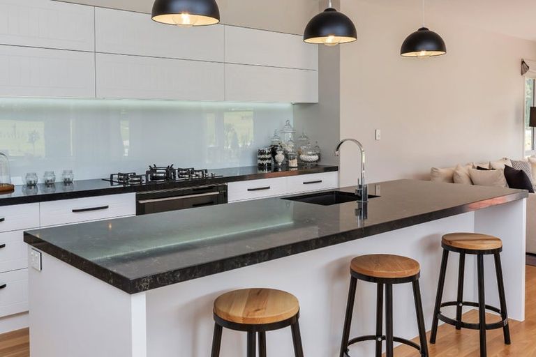 Photo of property in 46 Seven Oaks Drive, Kinloch, 3377