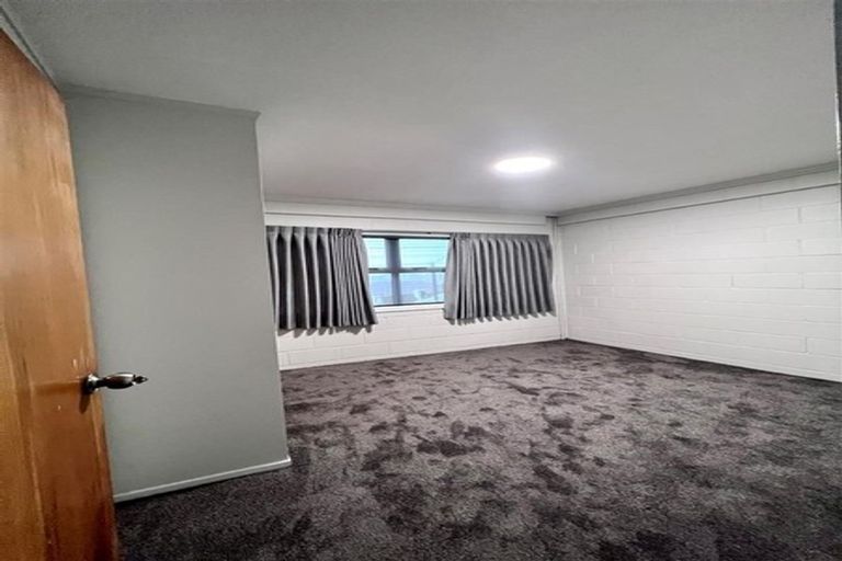 Photo of property in 1/117 Golf Road, New Lynn, Auckland, 0600