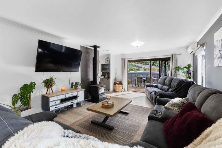 Photo of property in 7 Waterloo Place, Westown, New Plymouth, 4310