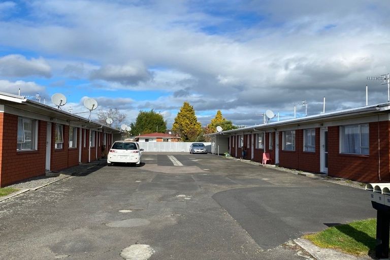 Photo of property in 90 Malfroy Road, Victoria, Rotorua, 3010