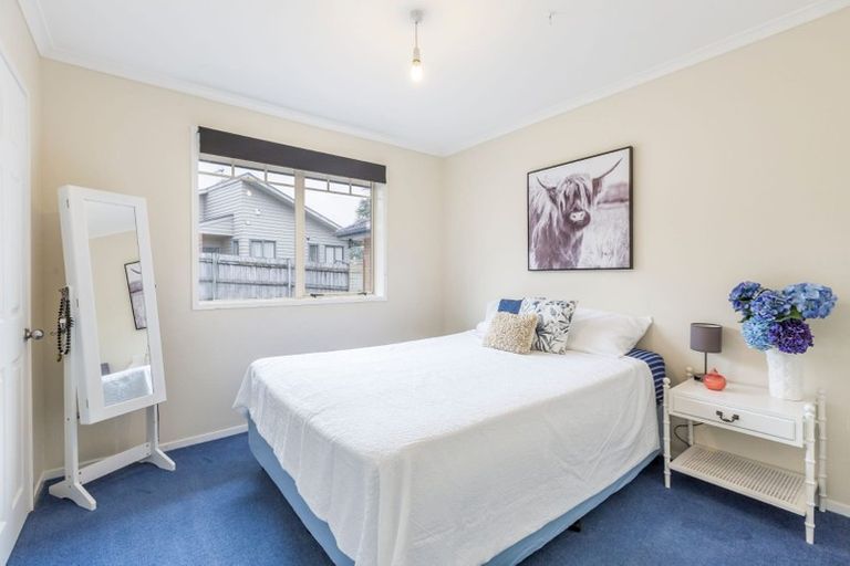 Photo of property in 58 Rivervale Grove, Stanmore Bay, Whangaparaoa, 0932