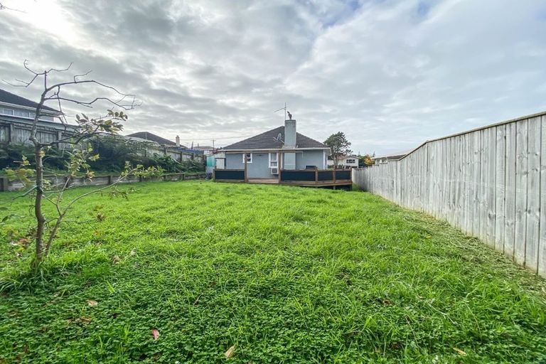 Photo of property in 63 Strange Street, Waitara, 4320