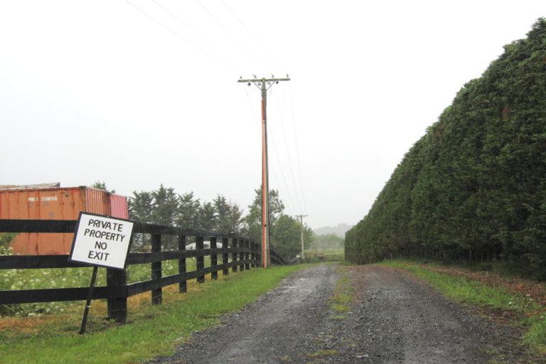 Photo of property in 50 Kath Henry Lane, Drury, 2113