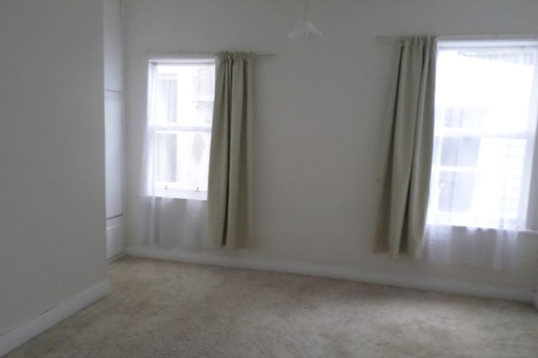 Photo of property in 46 Heriot Row, Dunedin Central, Dunedin, 9016