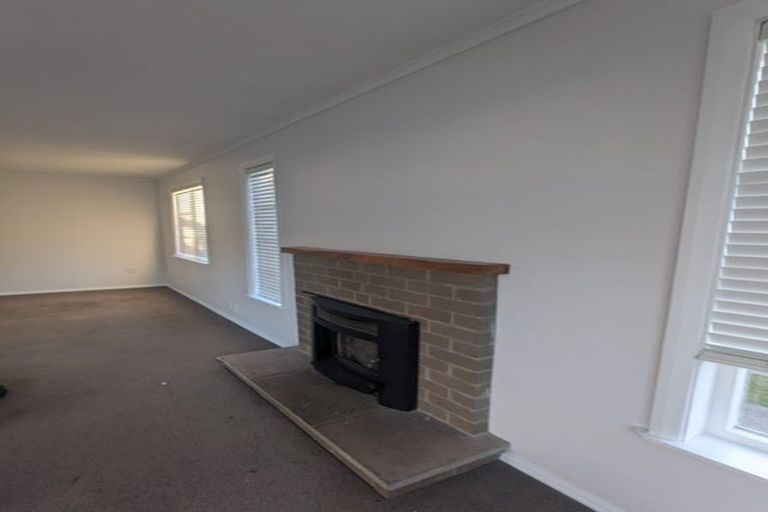 Photo of property in 19 Henry Street, Ebdentown, Upper Hutt, 5018