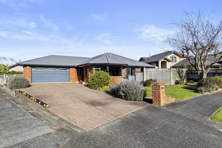 Photo of property in 20 Ursula Drive, Feilding, 4702