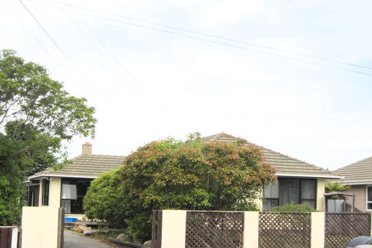 Photo of property in 256 Shortland Street, Aranui, Christchurch, 8061