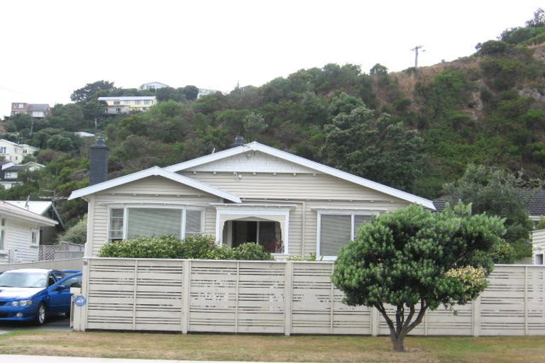 Photo of property in 74 Ira Street, Miramar, Wellington, 6022