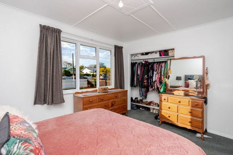 Photo of property in 56 Barraud Street, Dannevirke, 4930