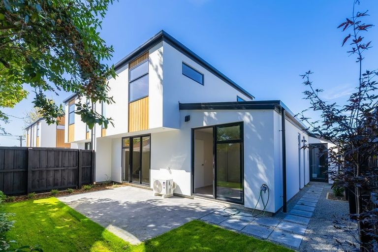 Photo of property in 21d Proctor Street, Papanui, Christchurch, 8053