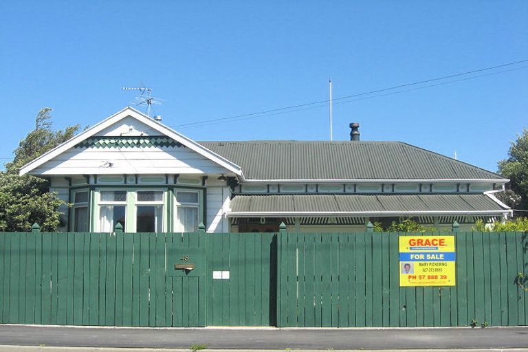 Photo of property in 48 Park Terrace, Blenheim, 7201