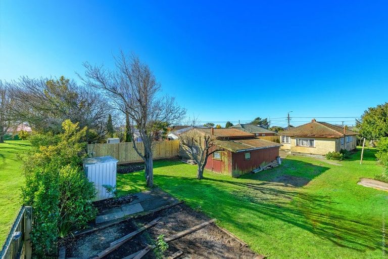 Photo of property in 253 Bower Avenue, North New Brighton, Christchurch, 8083