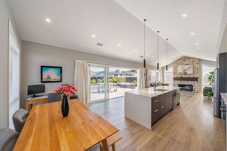 Photo of property in 22 Hopkirk Avenue, Wallaceville, Upper Hutt, 5018