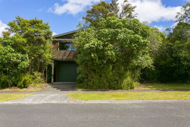 Photo of property in 17 Pikikotuku Place, Kuratau, Turangi, 3381