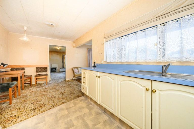 Photo of property in 10a Rira Street, Marton, 4710