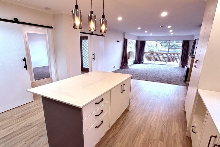 Photo of property in 9 Damian Grove, Waterloo, Lower Hutt, 5011