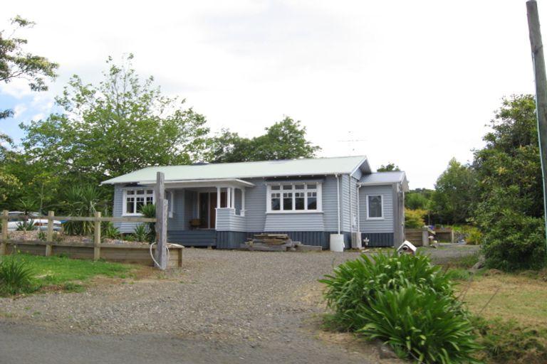 Photo of property in 42 Tuakau Road, Pukekohe, 2120