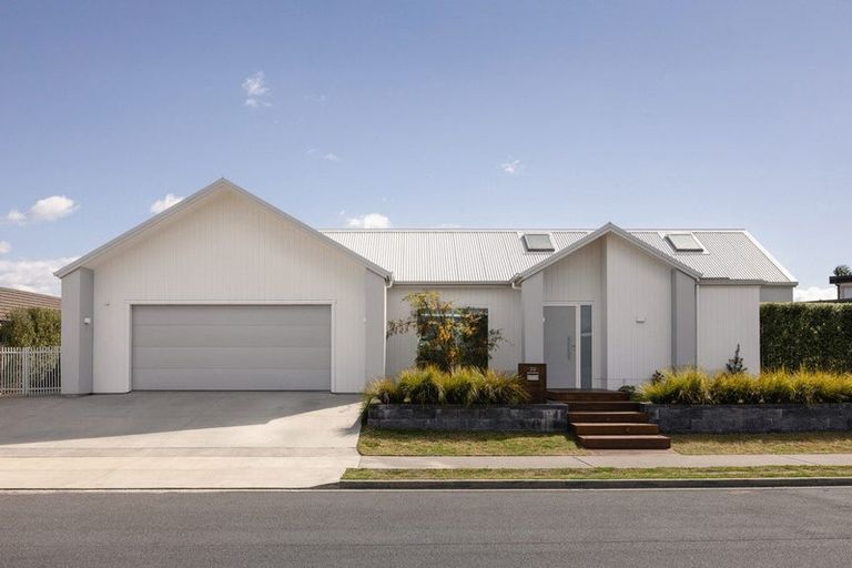 Photo of property in 30 Colpoma Close, Papamoa Beach, Papamoa, 3118