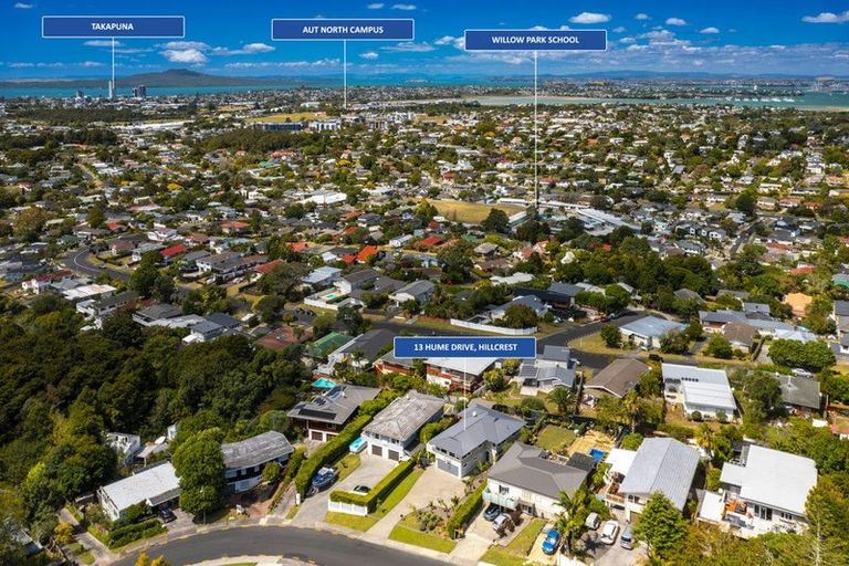 Photo of property in 13 Hume Drive, Hillcrest, Auckland, 0627