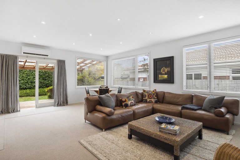 Photo of property in 1 Cairnhill Street, Maori Hill, Dunedin, 9010