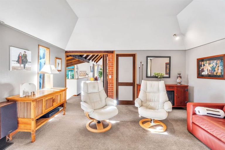 Photo of property in 117b Waimairi Road, Ilam, Christchurch, 8041