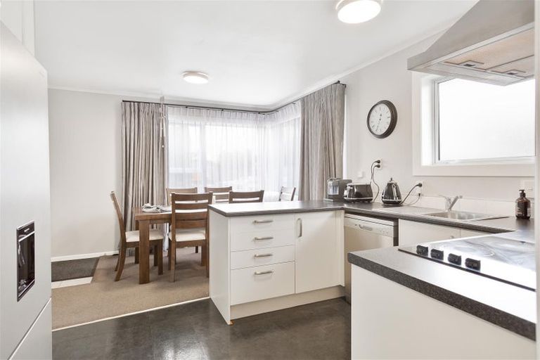 Photo of property in 15 Margaret Place, Deanwell, Hamilton, 3206