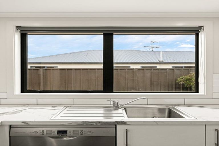 Photo of property in 38 Fingall Street, South Dunedin, Dunedin, 9012