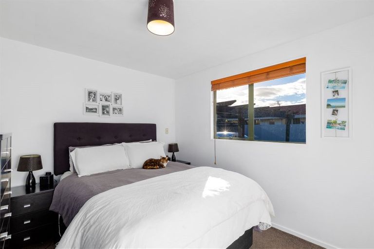 Photo of property in 70 Hills Road, Edgeware, Christchurch, 8013