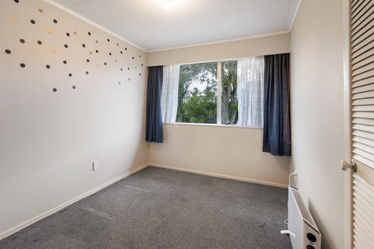 Photo of property in 12 Aitken Street, Bulls, 4818
