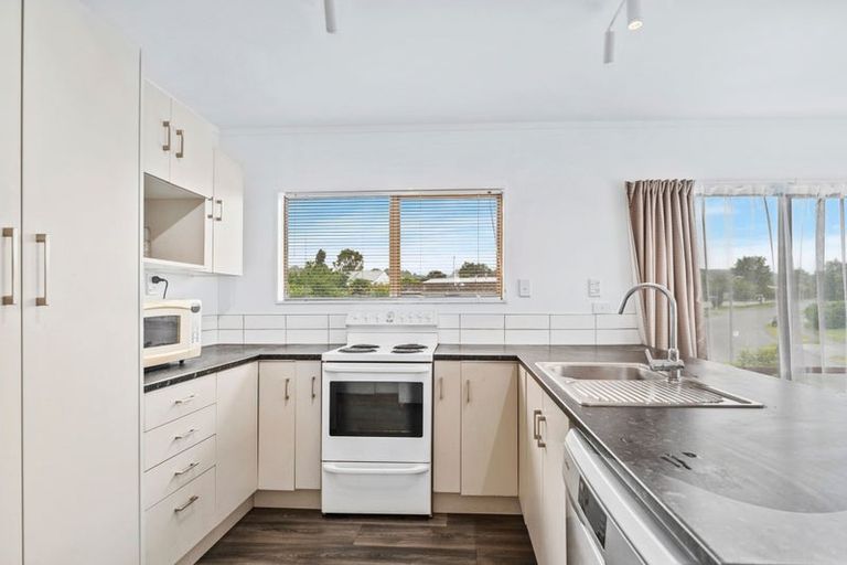 Photo of property in 53 Saint James Street, Richmond Heights, Taupo, 3330