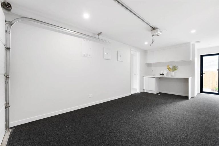 Photo of property in 18b Kings Road, Panmure, Auckland, 1072