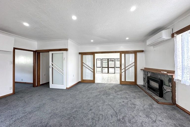 Photo of property in 18 Konini Street, Tawhero, Whanganui, 4501