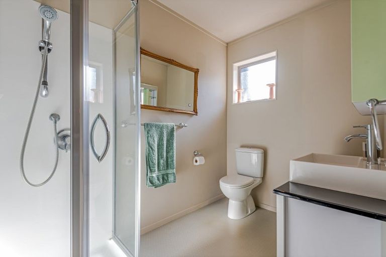 Photo of property in 17 Ursula Drive, Feilding, 4702