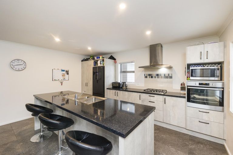 Photo of property in 111a Gillespies Line, Cloverlea, Palmerston North, 4412