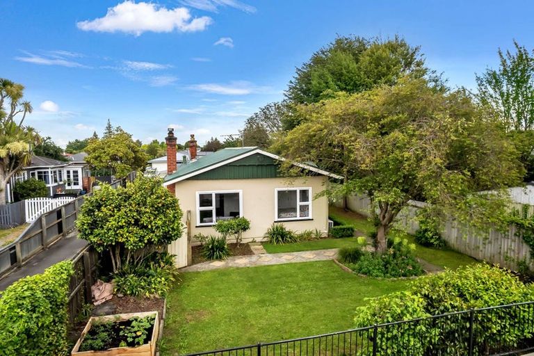 Photo of property in 79 Ayers Street, Rangiora, 7400