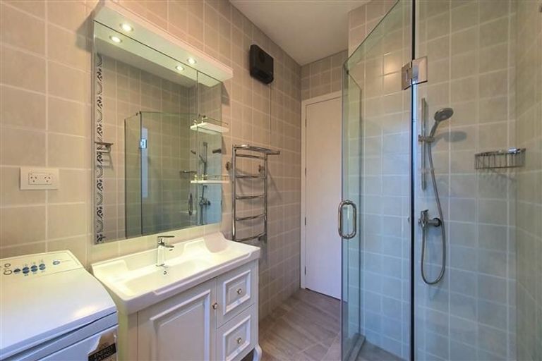 Photo of property in 14 Jaedee Court, Howick, Auckland, 2014