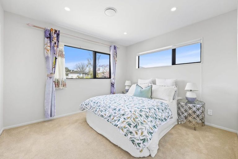 Photo of property in 21b Wells Road, Bucklands Beach, Auckland, 2012