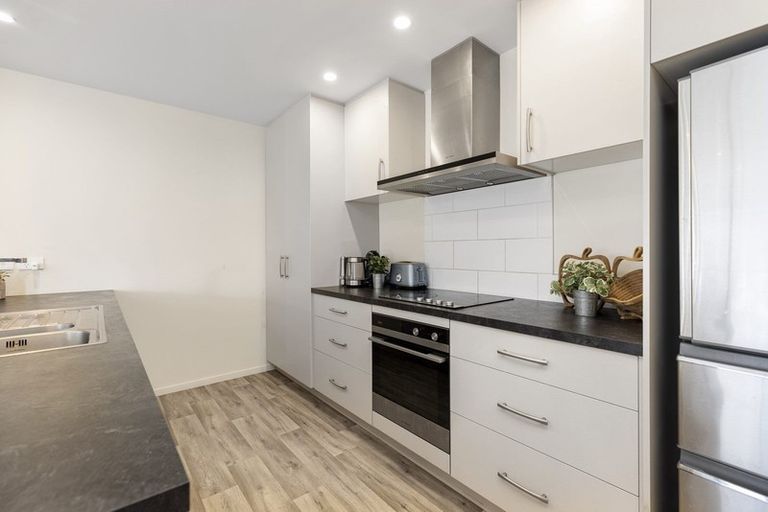 Photo of property in 27 Livingstone Drive, Papamoa Beach, Papamoa, 3118