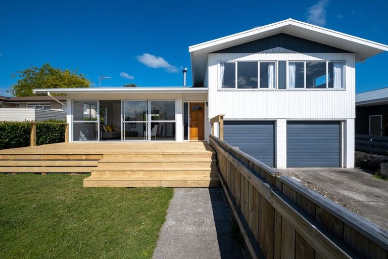 Photo of property in 59 Elliott Crescent, Havelock North, 4130