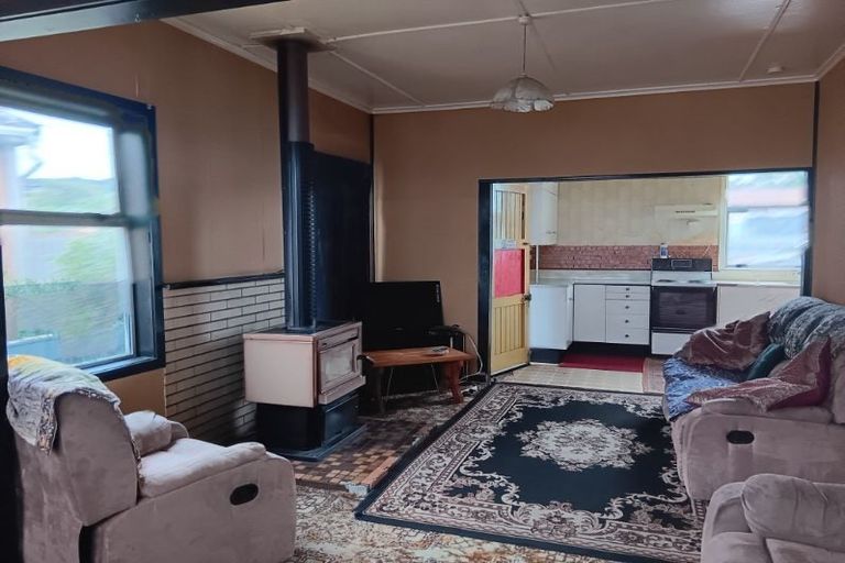 Photo of property in 182 Park Road, Belmont, Lower Hutt, 5010