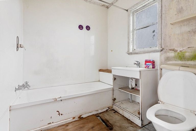 Photo of property in 32 Clyde Street, Tokoroa, 3420